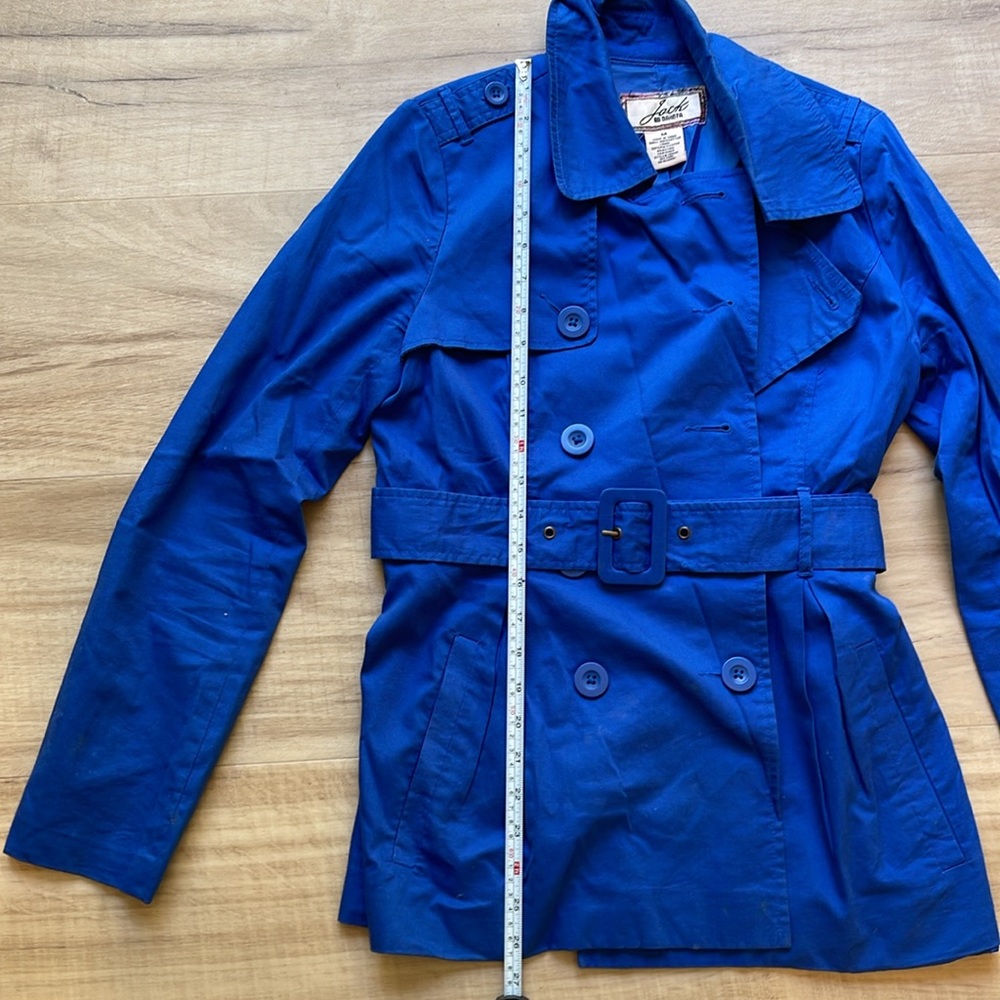 Jacket - Picture 4 of 9